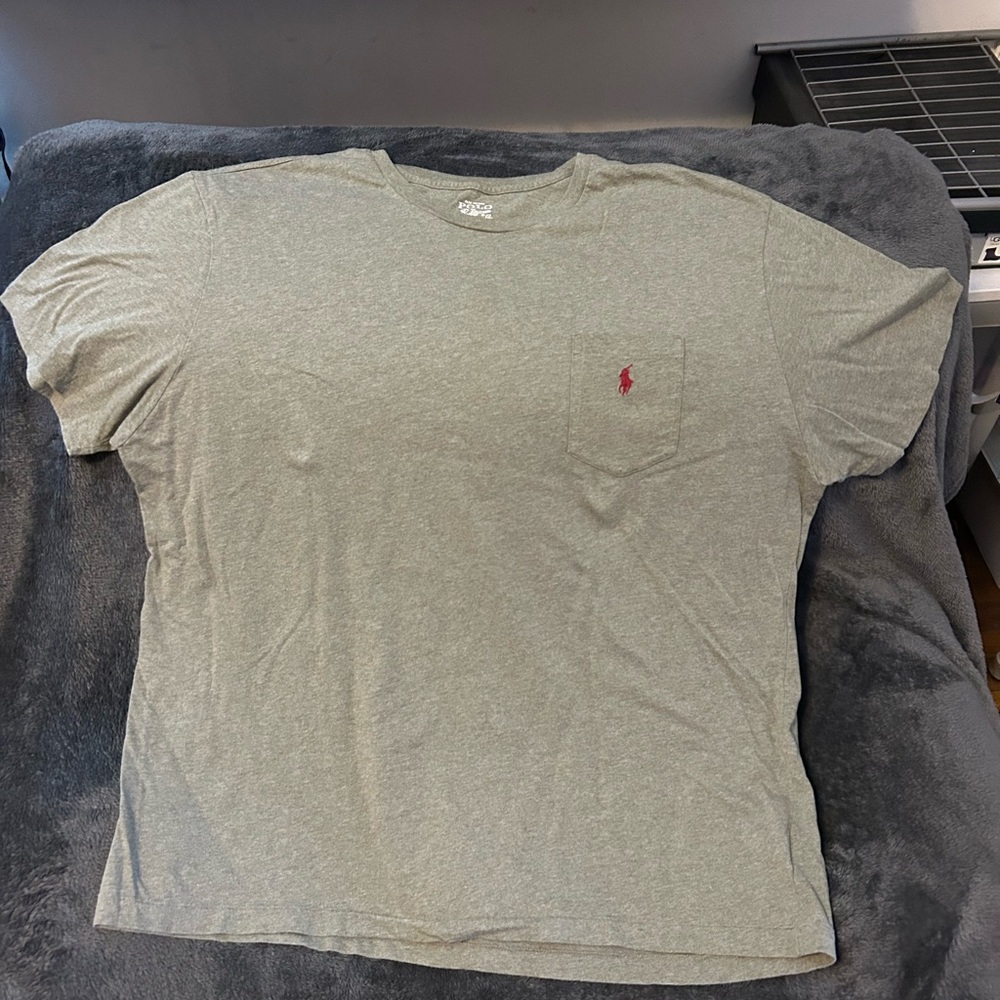 Polo by Ralph Lauren Men's Light Gray Tee